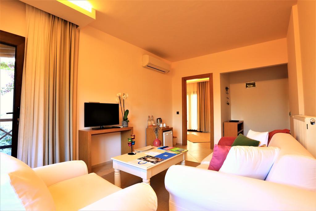 The Lifeco Bodrum Well-Being Detox Center And Vegan Hotel (Adults Only) Гёльтюрбюку Экстерьер фото